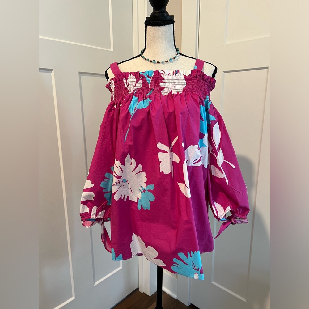 Tyler Boe high low strapless top with removeabke shoulder straps.